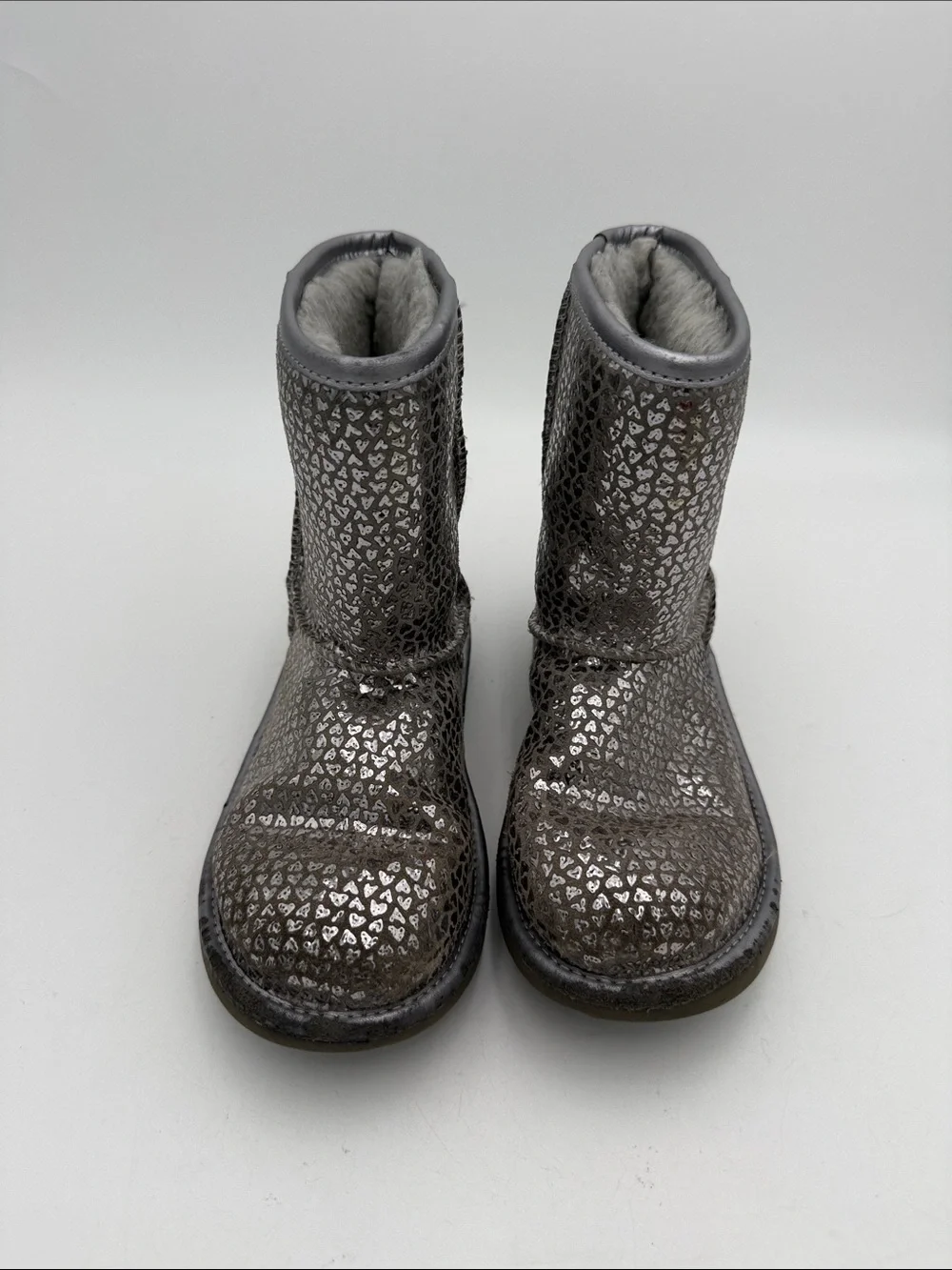 Ugg Sparkle Metallic Heart Winter Boots - Silver Gray kids 3 comfy casual school